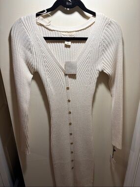 Long Sleeve Ribbed Button-Front Dress in Cream
